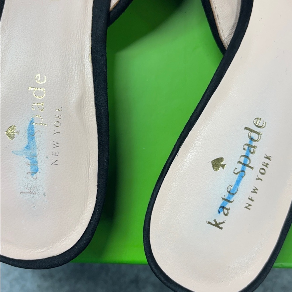 Kate Spade black suede pointed toe ruffled top mule shoes size 8 1/2 - Picture 9 of 11